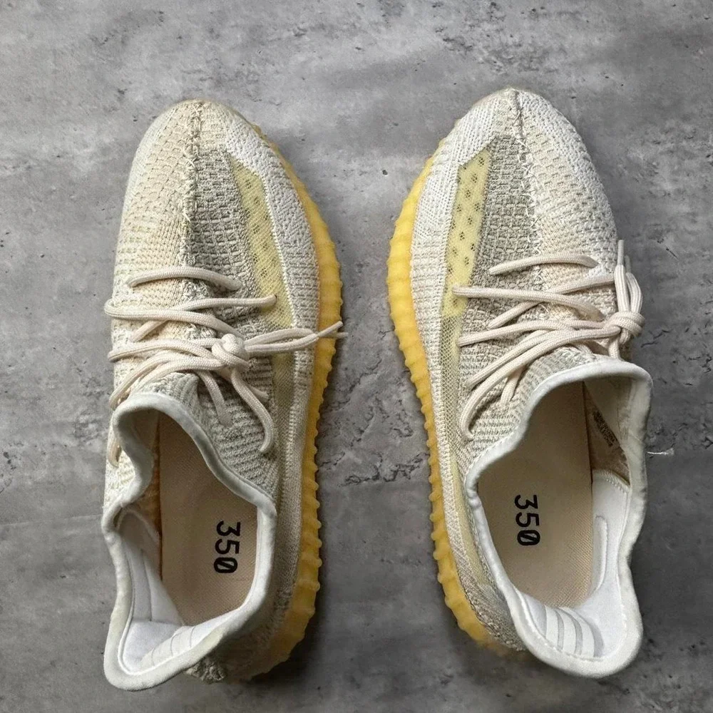 Adidas Yeezy 350 V2 Trainers Men 9.5 Cream Yellow Primeknit Low Top Sneaker